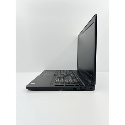 Ноутбук Dell Latitude 5580 (i5-6300U/ 8 GB/ 256 GB) б/в