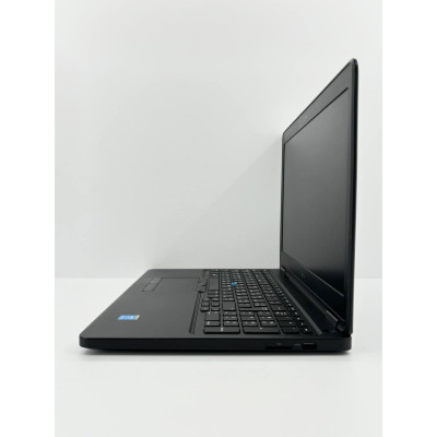 Ноутбук Dell Latitude E5550 (i5-5300U/ 8 GB/ 256 GB) б/в
