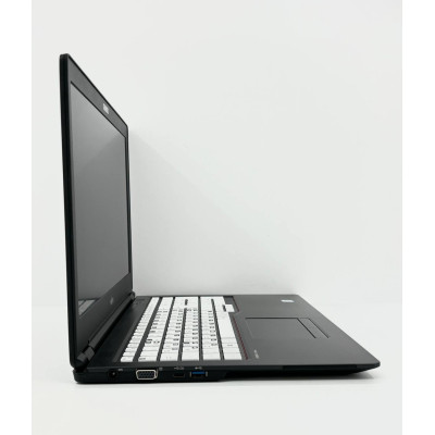 Ноутбук Fujitsu LifeBook U757 (i5-6200U/ 8 GB/ NVMe 256 GB) б/в