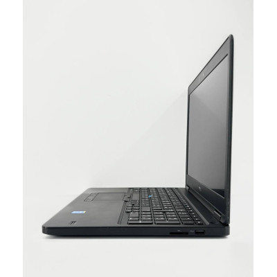 Ноутбук Dell Latitude E5550 (i7-5600U/ 8 GB/ 256 GB) б/в