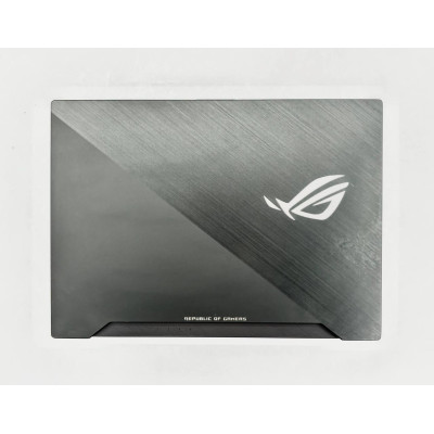 Ігровий ноутбук Asus ROG Strix Scar II GL564GV (i7-8750H/ 16 GB/ NVMe 512 GB) б/в Ігровий ноутбук Asus ROG Strix Scar II GL564GV (i7-8750H/ 16 GB/ NVMe 512 GB) б/в