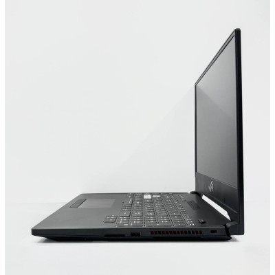 Ігровий ноутбук Asus ROG Strix Scar II GL564GV (i7-8750H/ 16 GB/ NVMe 512 GB) б/в Ігровий ноутбук Asus ROG Strix Scar II GL564GV (i7-8750H/ 16 GB/ NVMe 512 GB) б/в