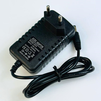 Мережевий зарядний пристрій 9V 1A (розьєм 5.5*2.5mm) (Чорний)