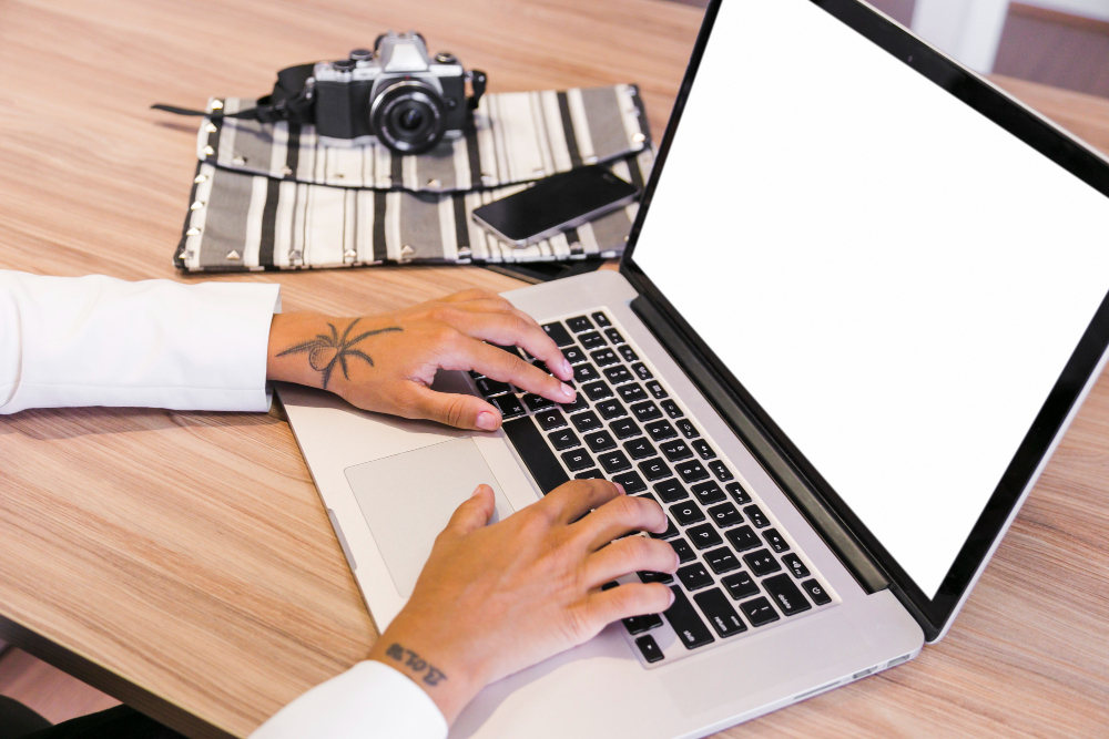 оригінальні комплектуючі ноутбука б/у